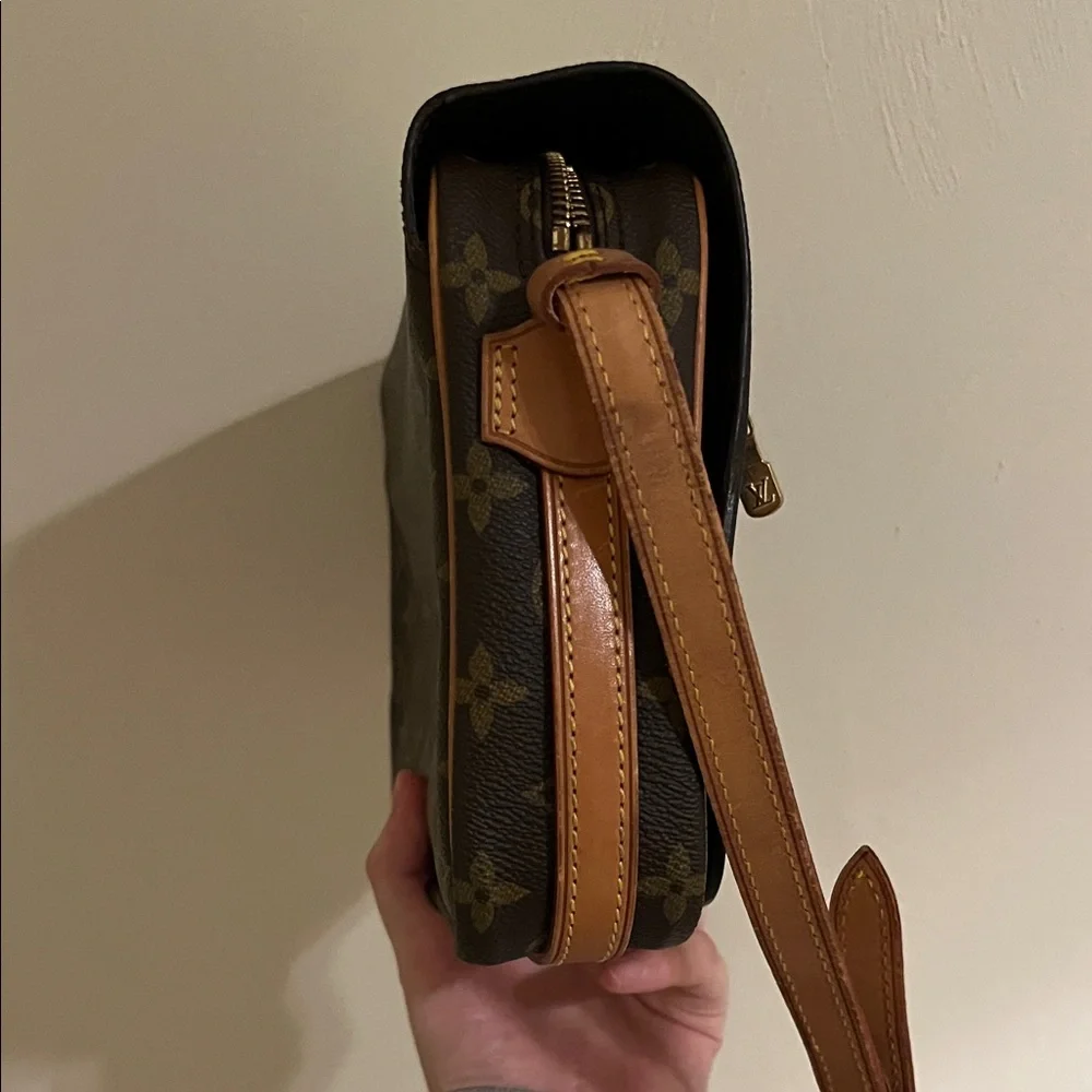Louis Vuitton Monogram Saint Germain Bag - Picture 3 of 13